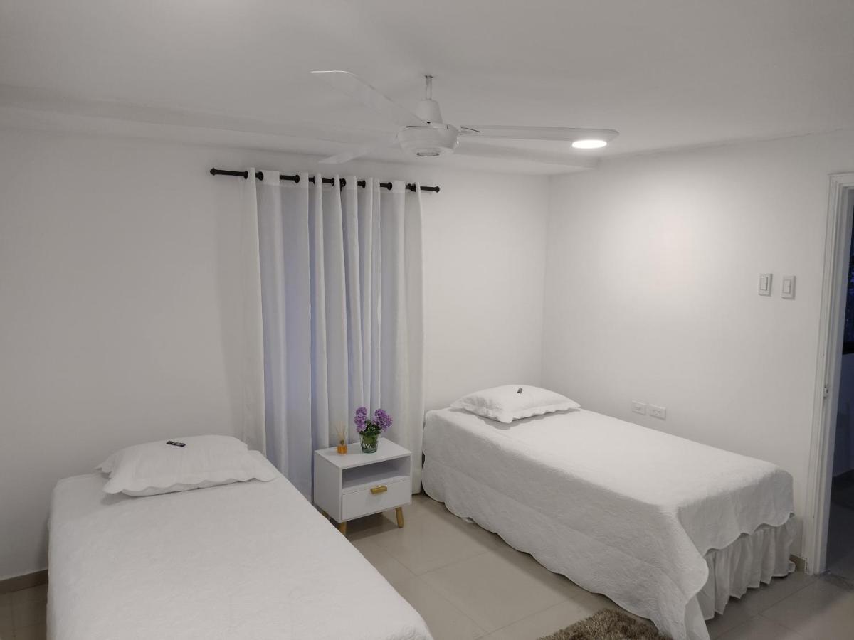 Clementina Hostel Cartagena Esterno foto